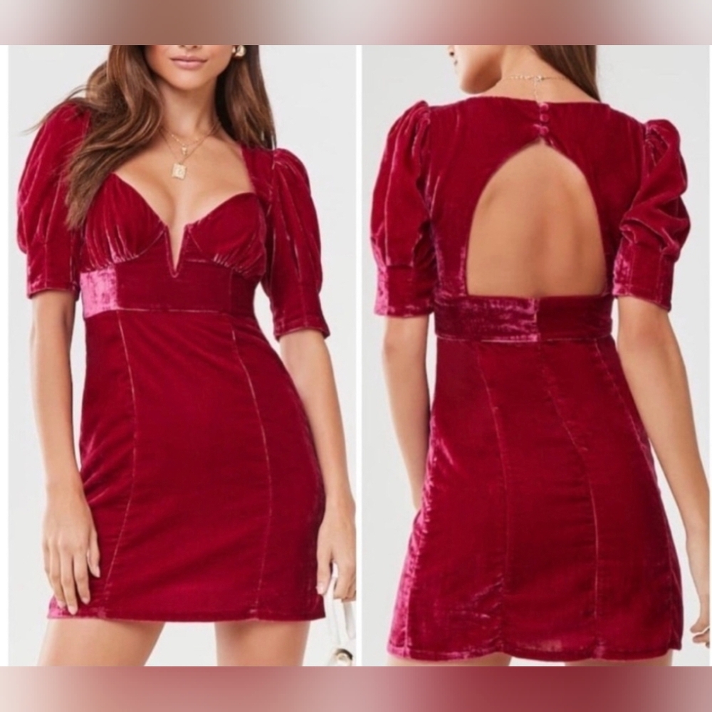 Last Call! Forever 21 Velvet Berry V-Wire Mini Dress SIZE Medium - New with Tags